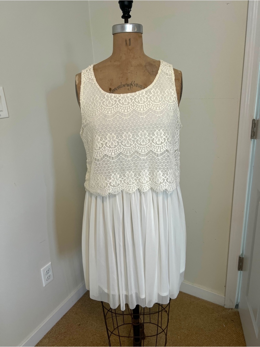Vintage Forever 21 White Crochet Lace Overlay Mini Dress